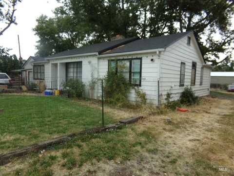1009 Burrell Ave, Lewiston, ID 83501