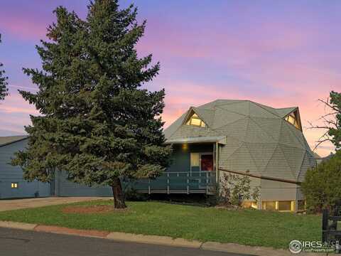5905 Neptune Dr, Fort Collins, CO 80525