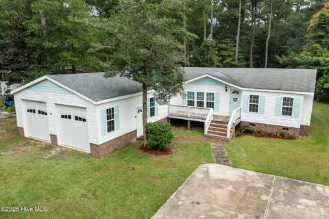 135 Bogue Forest Drive, Newport, NC 28570