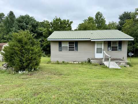411 Hubert Conley Rd, Crossville, TN 38571