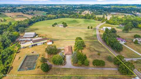 3804 Sevierville Rd, Maryville, TN 37804