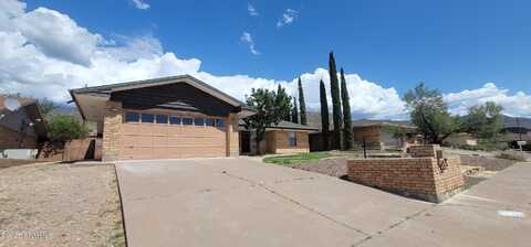 404 Sunbeam Avenue, Alamogordo, NM 88310