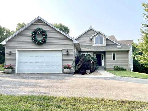 6330 Rock Creek Drive, Ozawkie, KS 66070