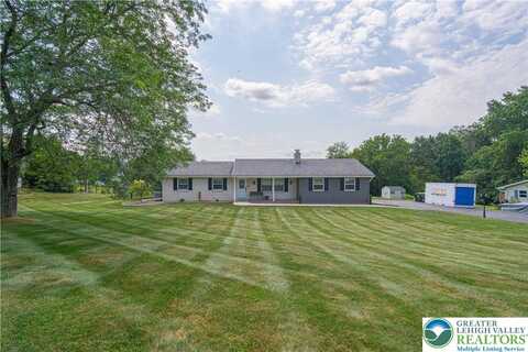 378 Valley Hi Court, Lehigh Twp, PA 18088