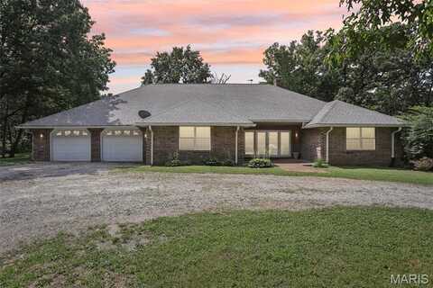31470 E Bartlett Road, Brighton, IL 62012