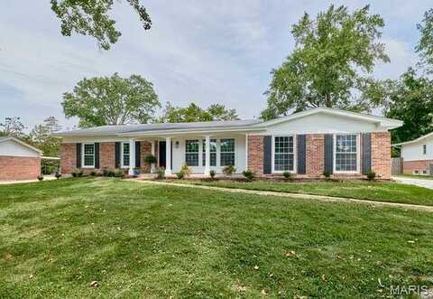 413 Claymont Drive, Ballwin, MO 63011