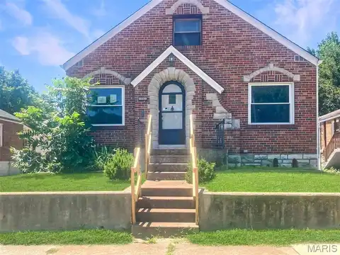 3806 Bayless Avenue, Saint Louis, MO 63125