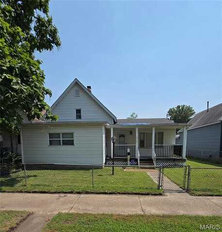 2138 Illinois Avenue, Granite City, IL 62040