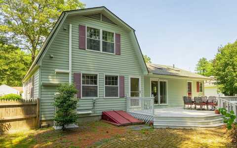 17 Leahy Road, Keene, NH 03431