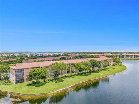 701 SW 141st Ave, Pembroke Pines, FL 33027