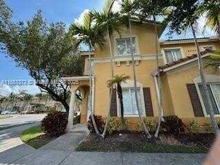 8330 NW 107th Pl, Doral, FL 33178