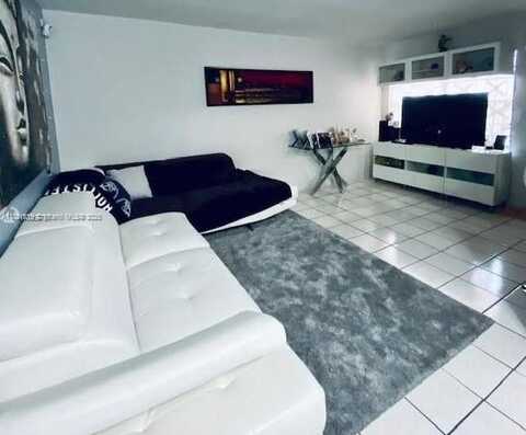 1325 W 68th St, Hialeah, FL 33014