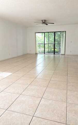 16541 Blatt Blvd, Weston, FL 33326