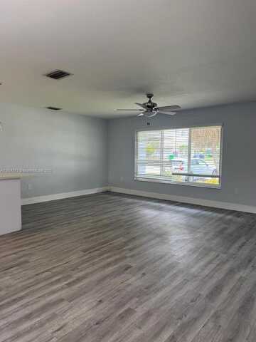 11500 NW 39th St, Sunrise, FL 33323
