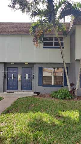 4816 NW 9th Dr, Plantation, FL 33317