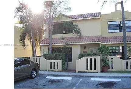 3961 NW 94th Ave, Sunrise, FL 33351