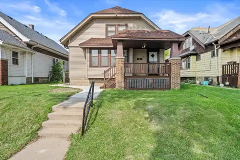 3783 N 9th St, Milwaukee, WI 53206