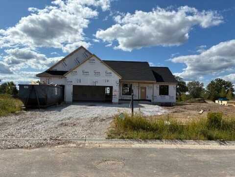 W251n2425 Valleyview Cir, Pewaukee, WI 53072