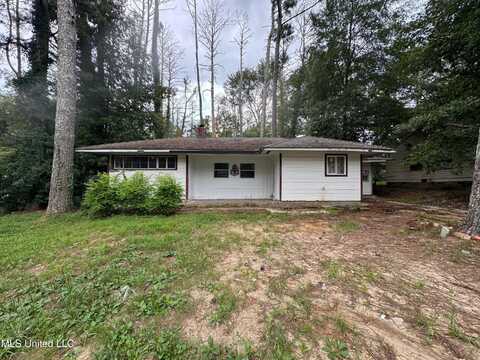 375 Lea Circle, Jackson, MS 39204