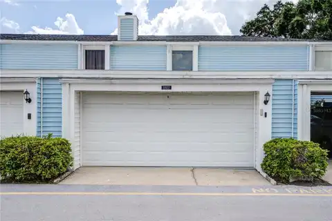 11922 CYPRESS CREST CIRCLE, TAMPA, FL 33626