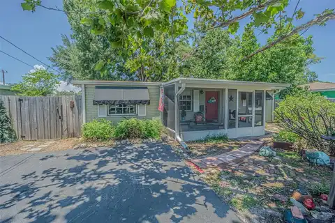 6302 AXELROD ROAD, TAMPA, FL 33634