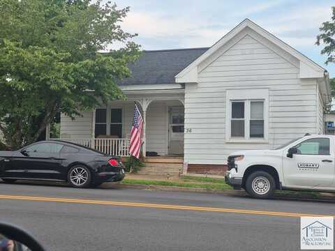 36 Depot Street, Chatham, VA 24531