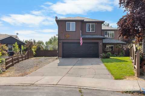 1216 SW 32nd Court, Redmond, OR 97756