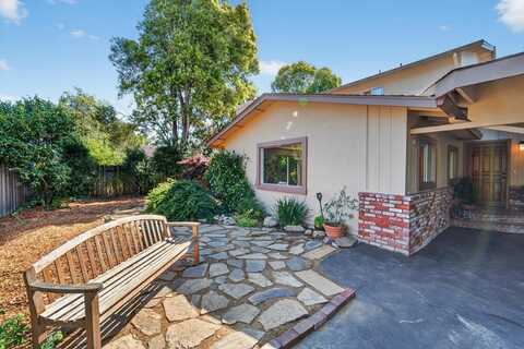 2529 Orchard ST, SOQUEL, CA 95073