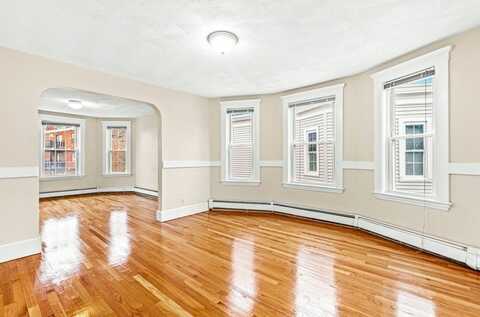 27 W Wyoming Avenue, Melrose, MA 02176