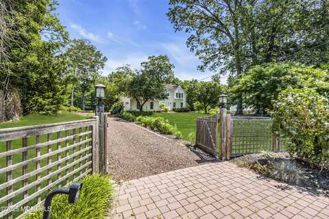 39 Hockhockson Road, Colts Neck, NJ 07722