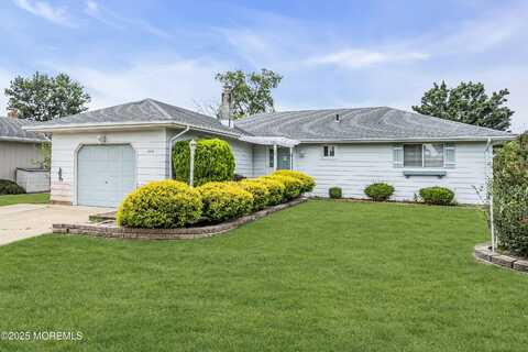 235 Barbados Drive N, Toms River, NJ 08757