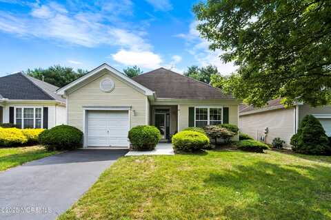 15 Evergreen Springs Drive, Lakewood, NJ 08701