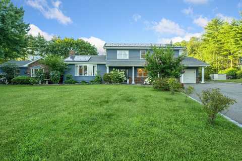 8 Caramel Court, Commack, NY 11725