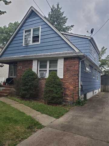 59 Dunwood Road, Port Washington, NY 11050