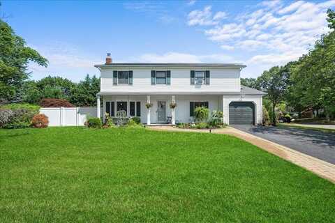 5 Montclair Street, Port Jefferson Station, NY 11776