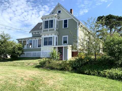 66 Main Street, Lubec, ME 04652