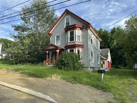 43 Maple Street, Dexter, ME 04930