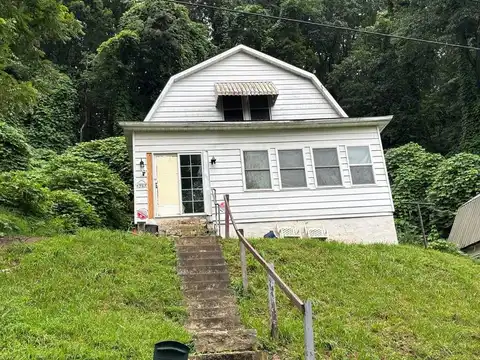 1322 Ronceverte, BLUEFIELD, WV 24701