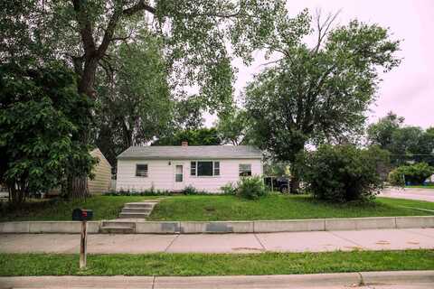 1011 Lemmon Avenue, Rapid City, SD 57701