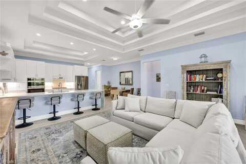 721 93rd, NAPLES, FL 34108