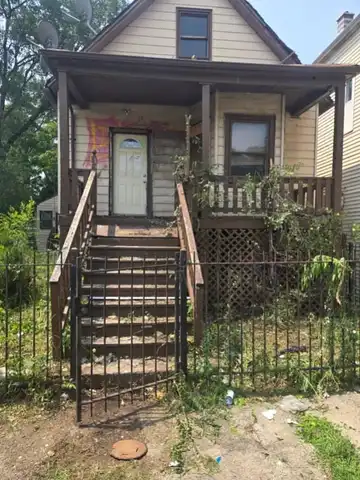 7010 S Paulina Street, Chicago, IL 60636