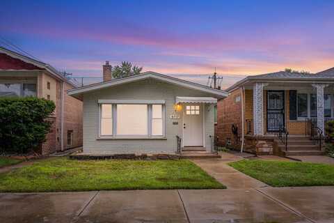 8717 S Luella Avenue, Chicago, IL 60617