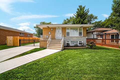7604 S Oconto Avenue, Bridgeview, IL 60455