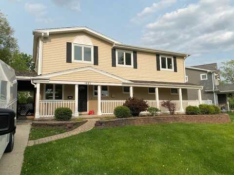 1221 N Chicago Avenue, Arlington Heights, IL 60004