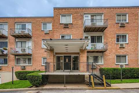 8541 Lotus Avenue, Skokie, IL 60077