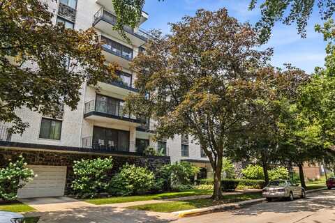211 Elgin Avenue, Forest Park, IL 60130