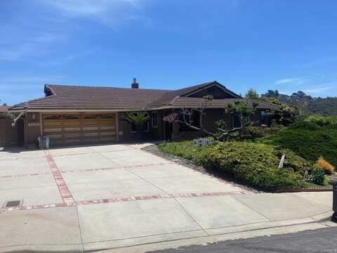 4906 VIA HINTON, Carlsbad, CA 92008