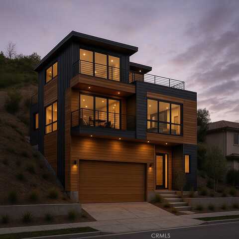 4351 Glenmuir Ave., Washington, CA 90065