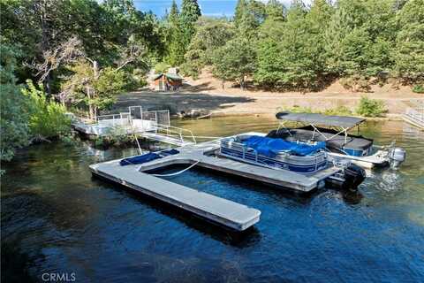 72 Cove N Winter Harbor C, Lake Arrowhead, CA 92352