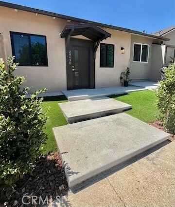 20430 Gresham Street, Winnetka, CA 91306
